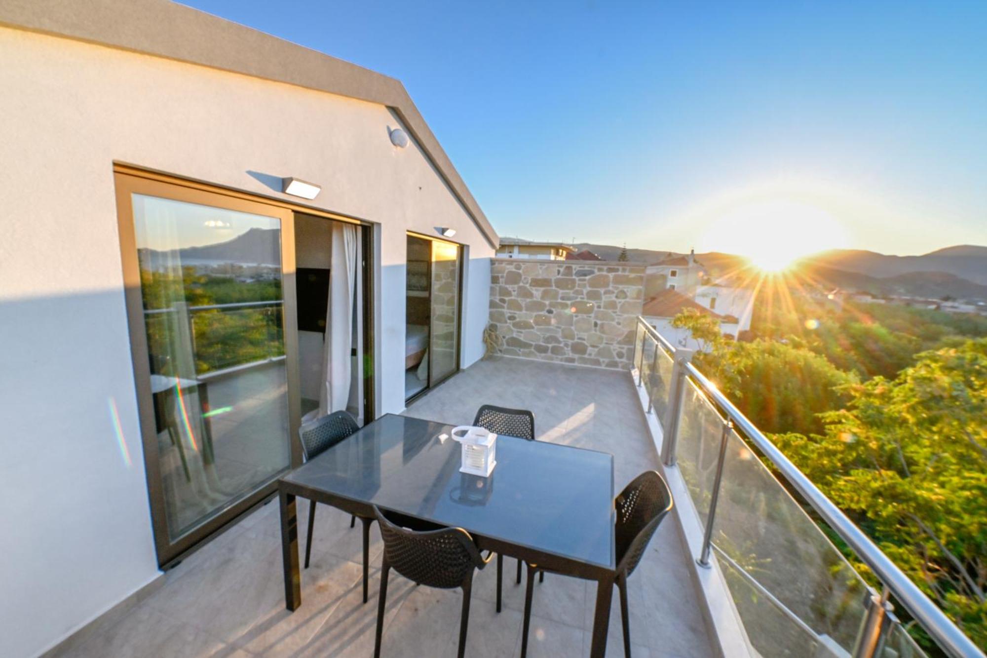 Eagle Bay Loft Kíssamos Exterior foto